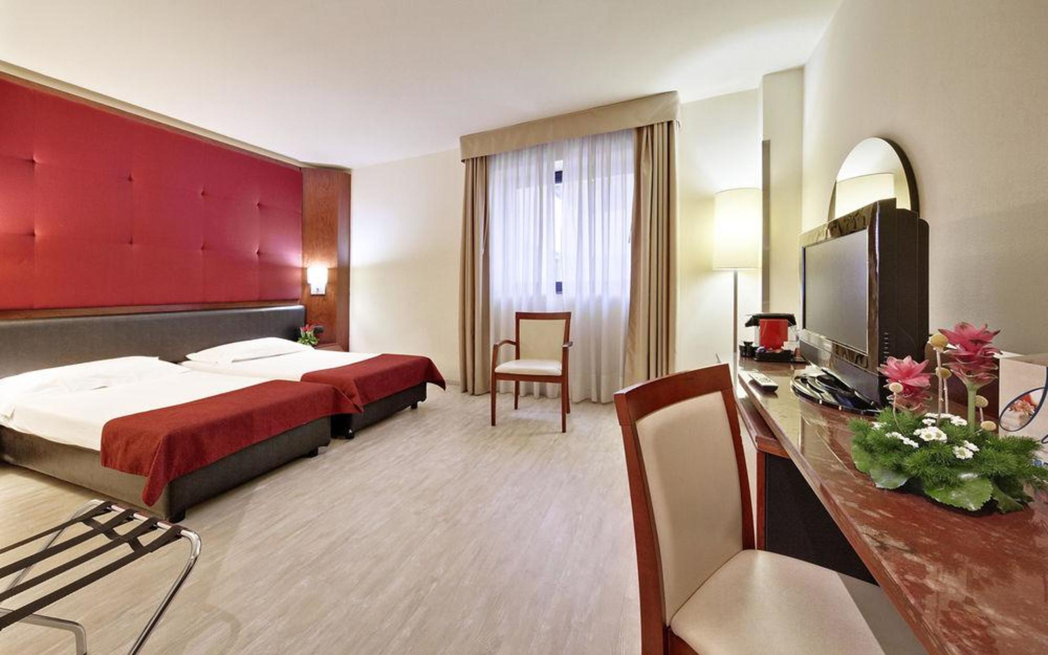 Mediterraneo Palace Hotel Ragusa Zewnętrze zdjęcie