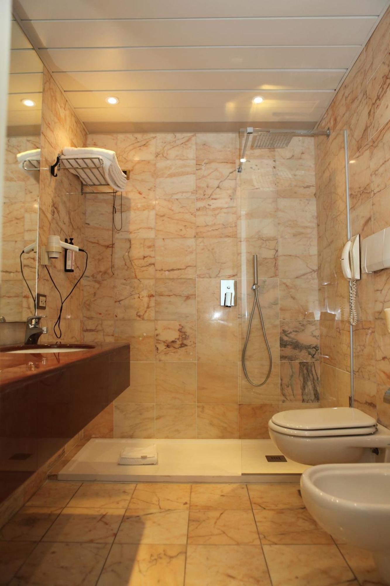 Mediterraneo Palace Hotel Ragusa Zewnętrze zdjęcie