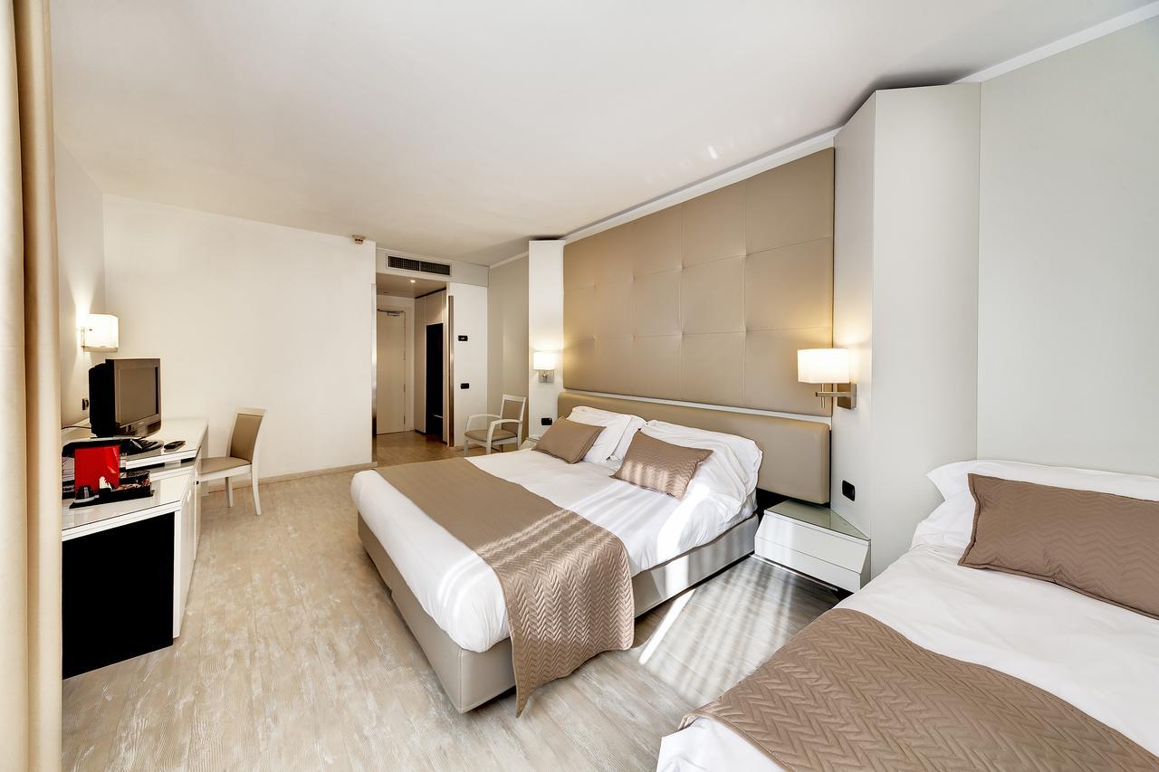 Mediterraneo Palace Hotel Ragusa Zewnętrze zdjęcie